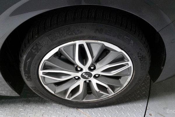 2021 Kia K5 с пробегом 52 279 км