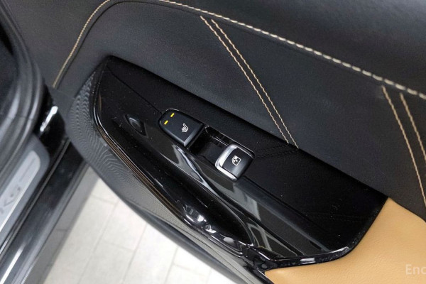 2022 Kia K5 с пробегом 108 336 км