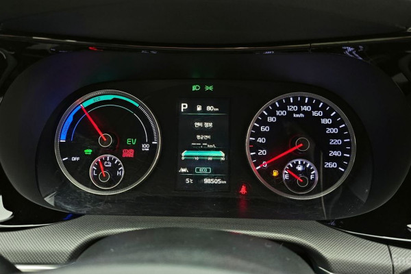 2021 Kia K5 с пробегом 98 505 км