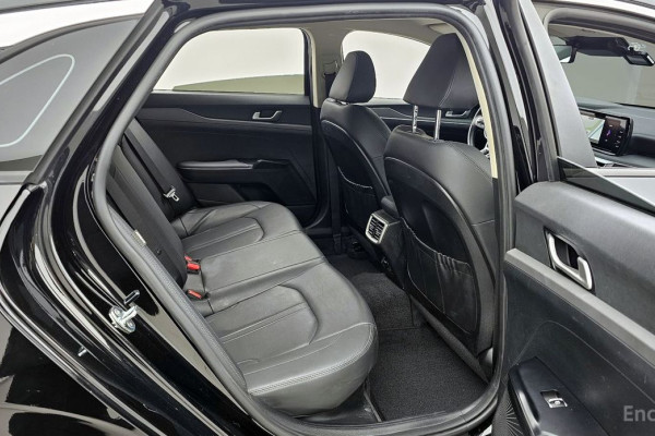 2021 Kia K5 с пробегом 98 505 км