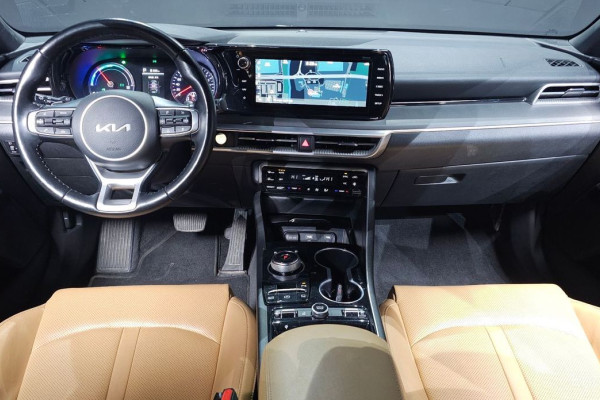 2022 Kia K5 с пробегом 97 948 км