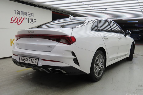 2022 Kia K5 с пробегом 95 058 км