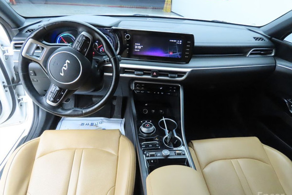 2022 Kia K5 с пробегом 95 058 км