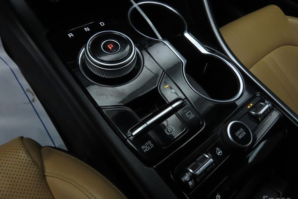 2022 Kia K5 с пробегом 95 058 км