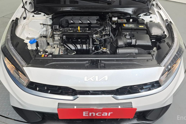 2021 Kia K3 с пробегом 67 695 км