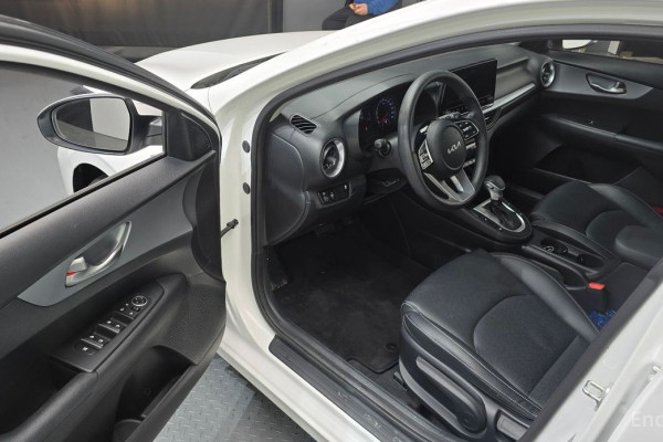 2021 Kia K3 с пробегом 67 695 км