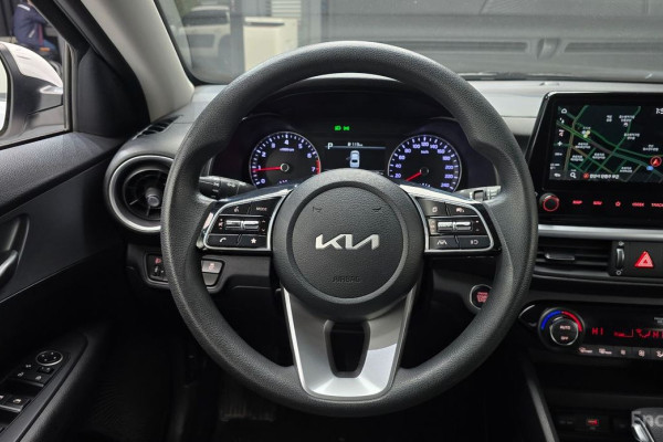 2021 Kia K3 с пробегом 67 695 км