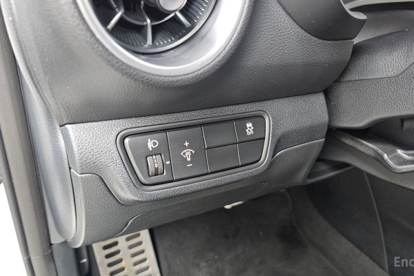 2022 Kia K3 с пробегом 111 617 км