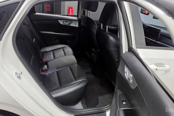 2021 Kia K3 с пробегом 78 251 км