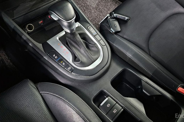 2021 Kia K3 с пробегом 84 313 км