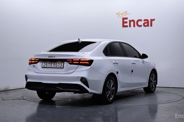 2022 Kia K3 с пробегом 102 270 км