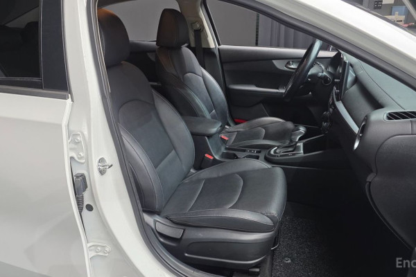 2021 Kia K3 с пробегом 131 368 км