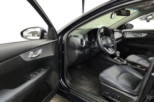 2022 Kia K3 с пробегом 43 753 км