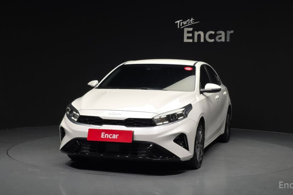 2022 Kia K3 с пробегом 121 896 км