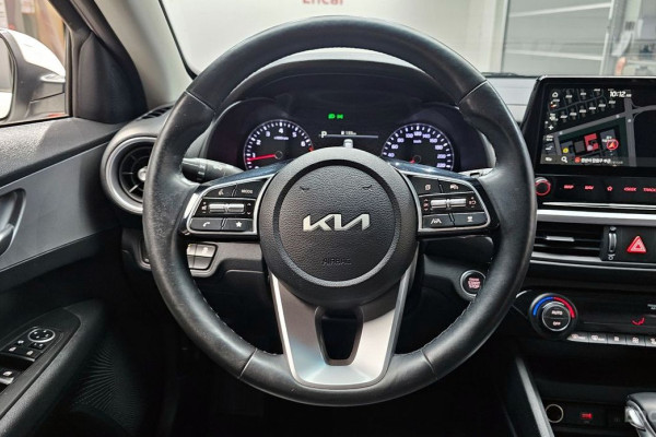 2022 Kia K3 с пробегом 77 354 км