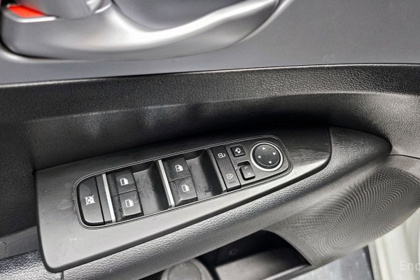 2022 Kia K3 с пробегом 77 354 км