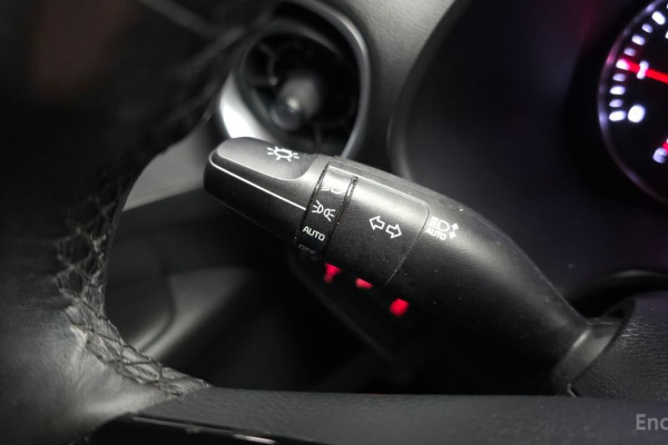 2022 Kia K3 с пробегом 121 896 км