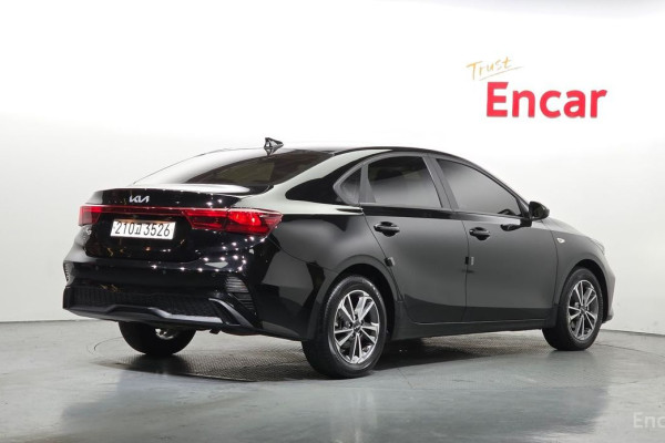 2021 Kia K3 с пробегом 44 682 км