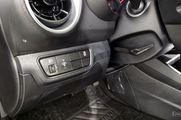 2021 Kia K3 с пробегом 44 682 км