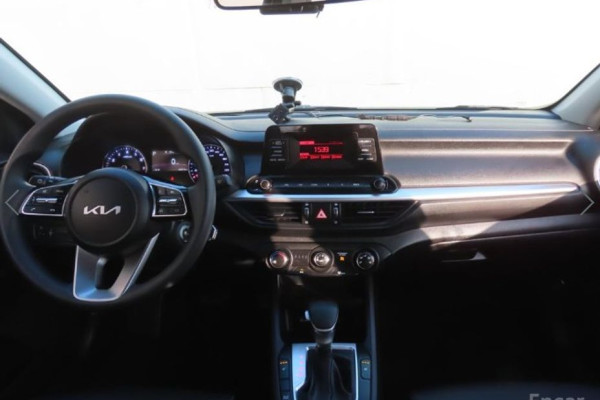 2021 Kia K3 с пробегом 30 371 км