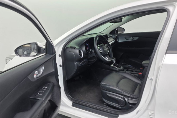 2022 Kia K3 с пробегом 112 803 км