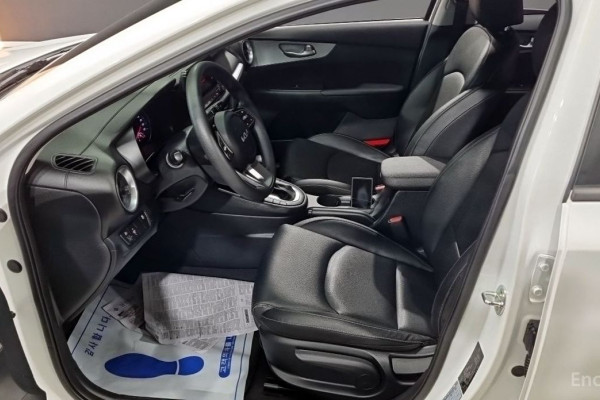 2021 Kia K3 с пробегом 78 000 км