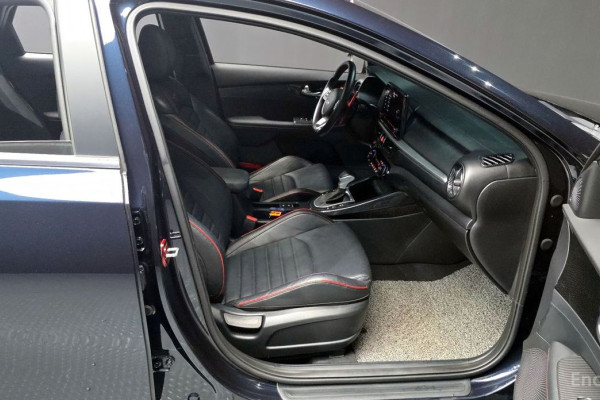 2022 Kia K3 с пробегом 53 639 км