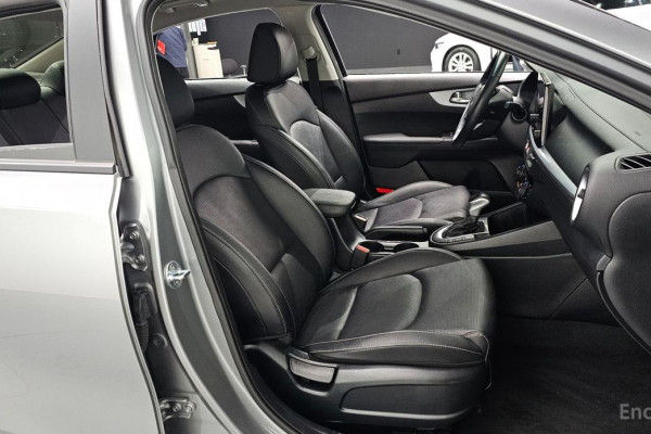 2022 Kia K3 с пробегом 62 363 км