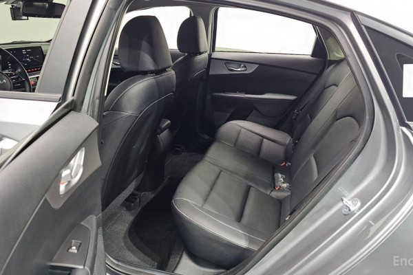 2022 Kia K3 с пробегом 62 363 км