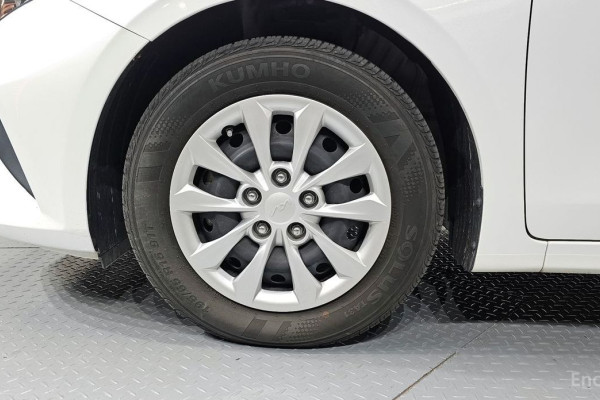 2022 Kia K3 с пробегом 31 842 км