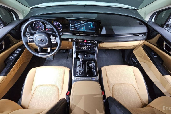 2021 Kia Carnival с пробегом 54 792 км