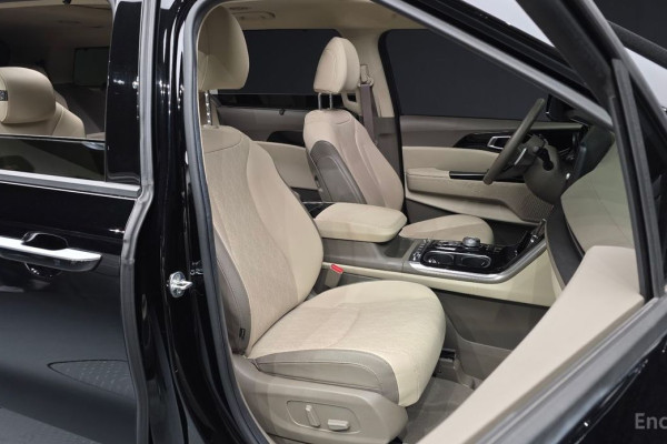 2021 Kia Carnival с пробегом 51 207 км