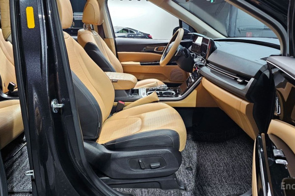 2021 Kia Carnival с пробегом 50 388 км