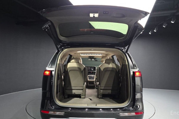 2021 Kia Carnival с пробегом 51 207 км