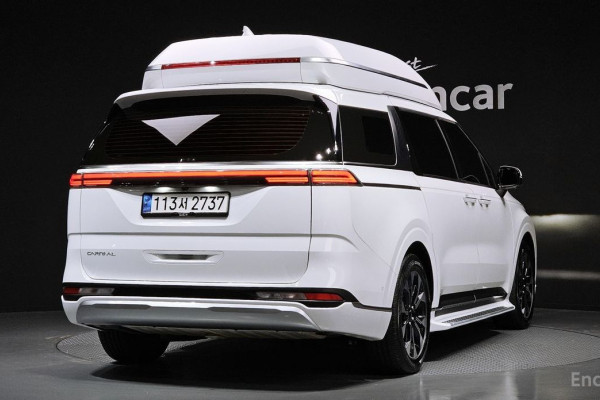 2022 Kia Carnival с пробегом 53 990 км