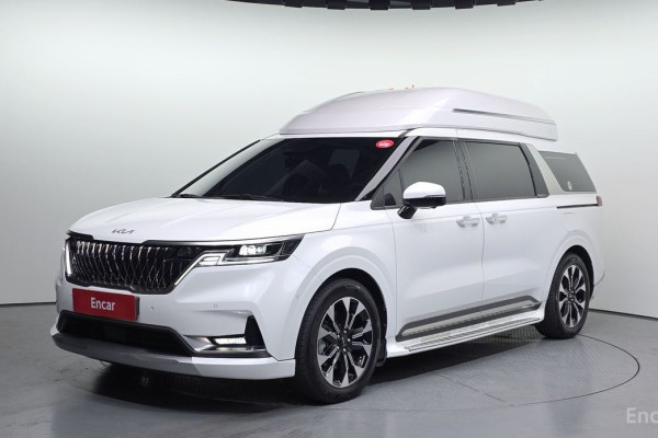 2022 Kia Carnival с пробегом 58 695 км