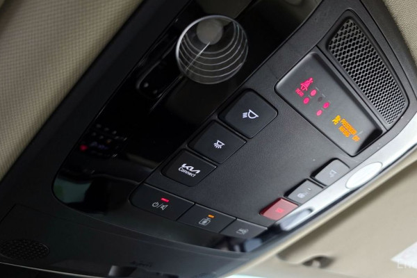 2022 Kia Carnival с пробегом 58 695 км