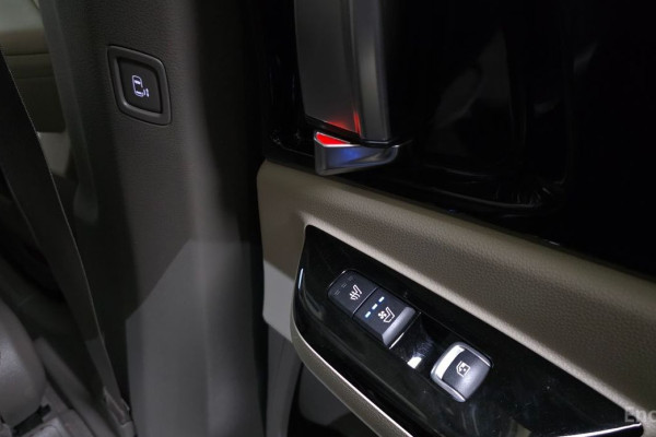 2022 Kia Carnival с пробегом 58 695 км