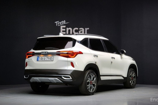 2022 Kia Seltos с пробегом 49 761 км