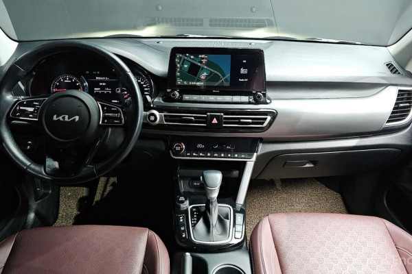 2022 Kia Seltos с пробегом 44 382 км