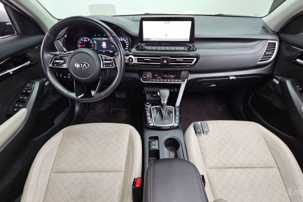 2021 Kia Seltos с пробегом 49 994 км