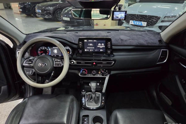 2021 Kia Seltos с пробегом 60 120 км