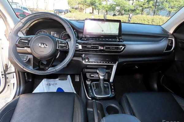 2021 Kia Seltos с пробегом 65 944 км