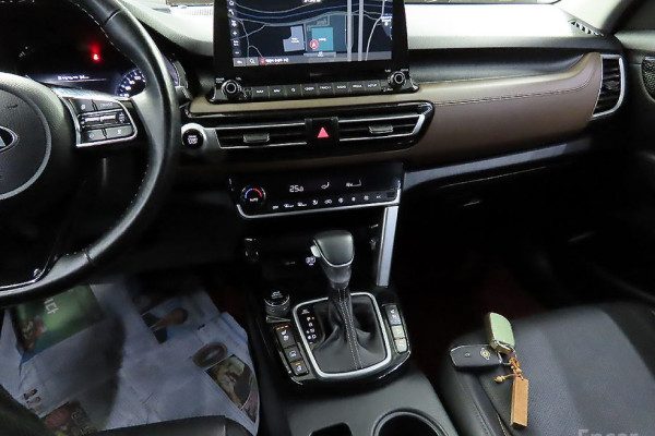 2021 Kia Seltos с пробегом 86 899 км