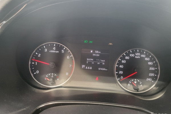 2021 Kia Seltos с пробегом 97 416 км