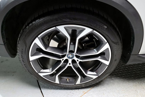 2022 BMW X5 с пробегом 66 984 км