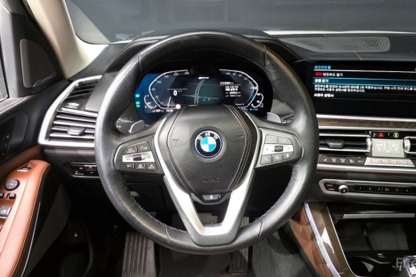 2022 BMW X5 с пробегом 66 984 км