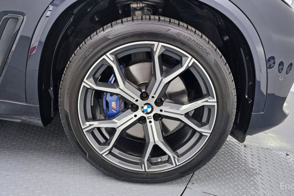 2021 BMW X5 с пробегом 42 133 км