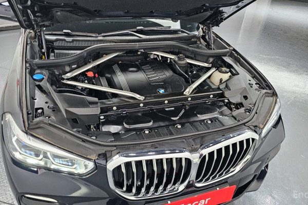 2021 BMW X5 с пробегом 42 133 км