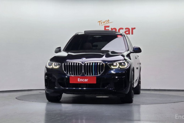 2022 BMW X5 с пробегом 121 261 км